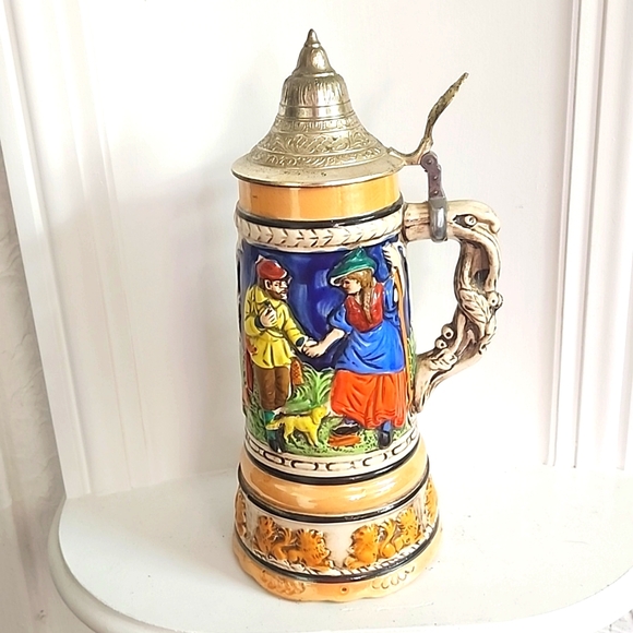 Vintage Hand-crafted German-made Beer Stein Music Box - Picture 1 of 9
